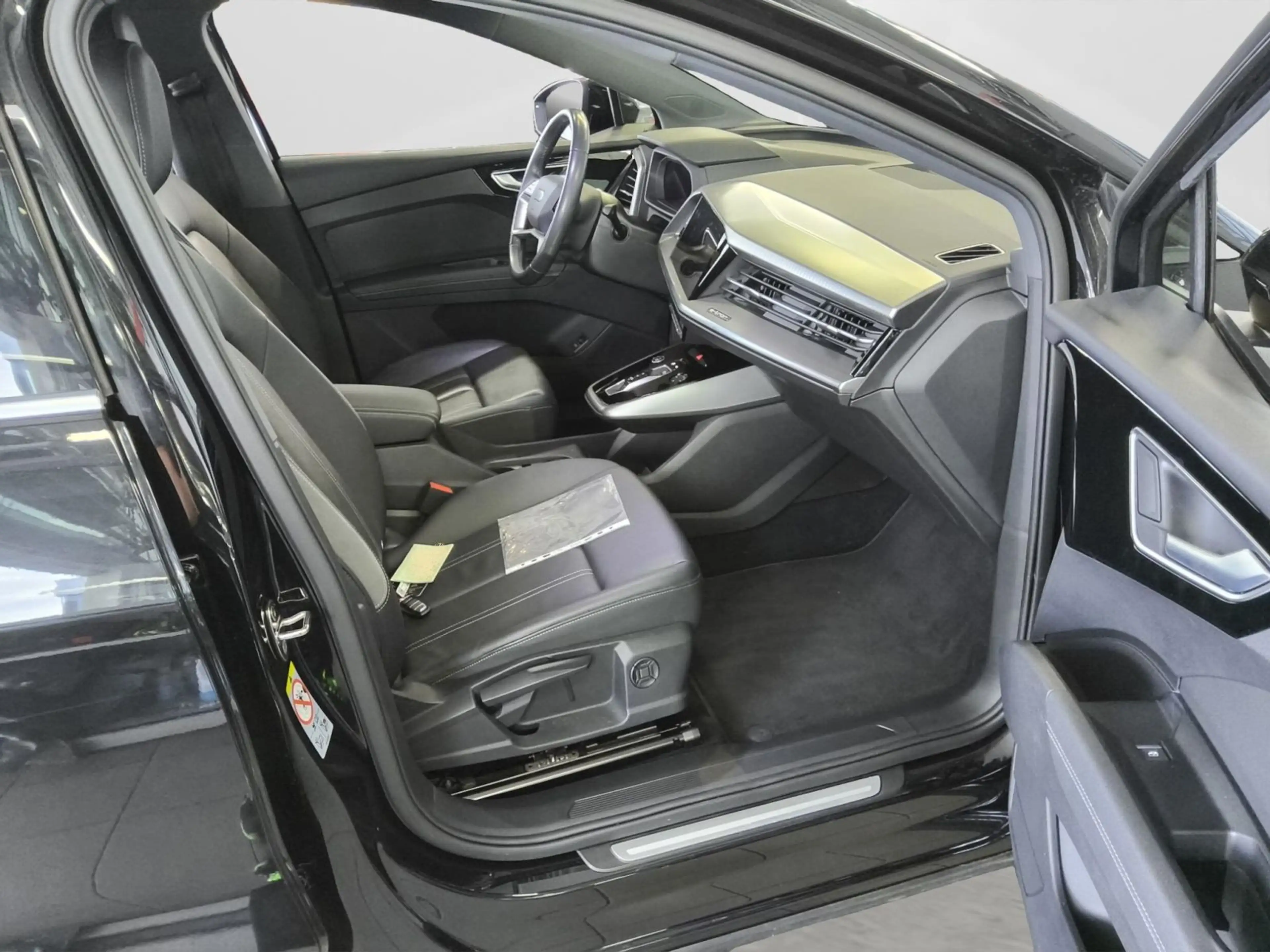 Audi Q4 e-tron Q4 Sportback 40 e-tron Tempo/Einparkhi — photo 4