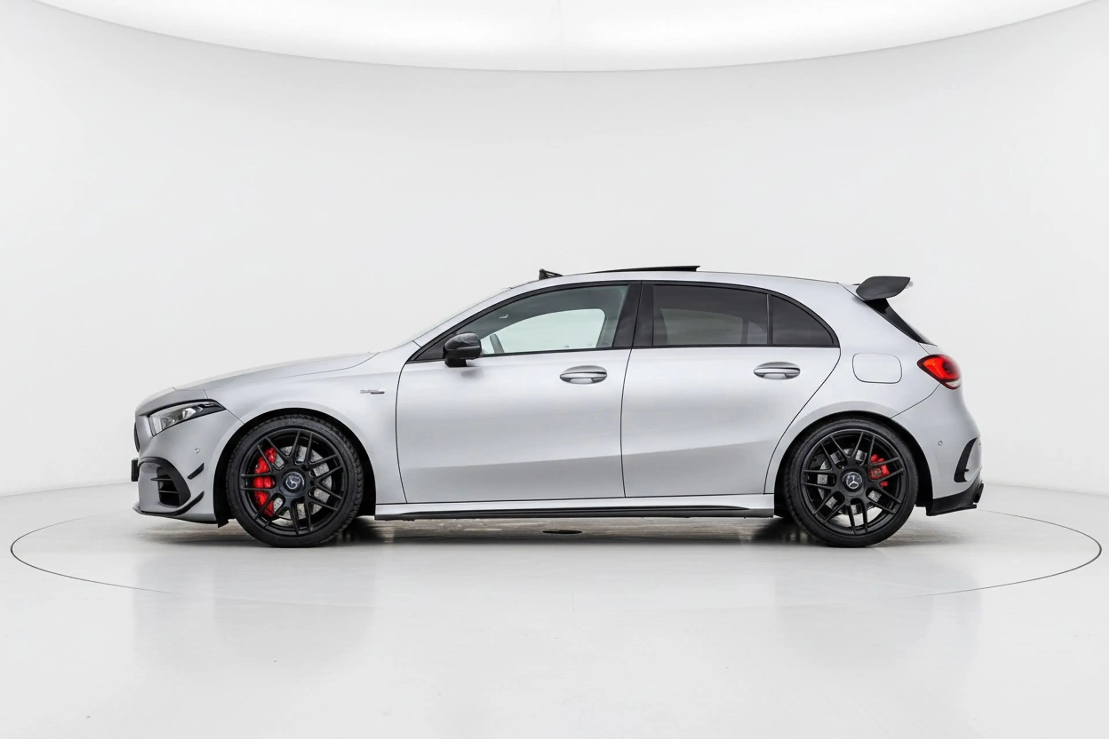 Mercedes-Benz A 45 AMG S 4MATIC+ Premium Plus/Pano/Schaalstoelen/360/HUD — photo 2
