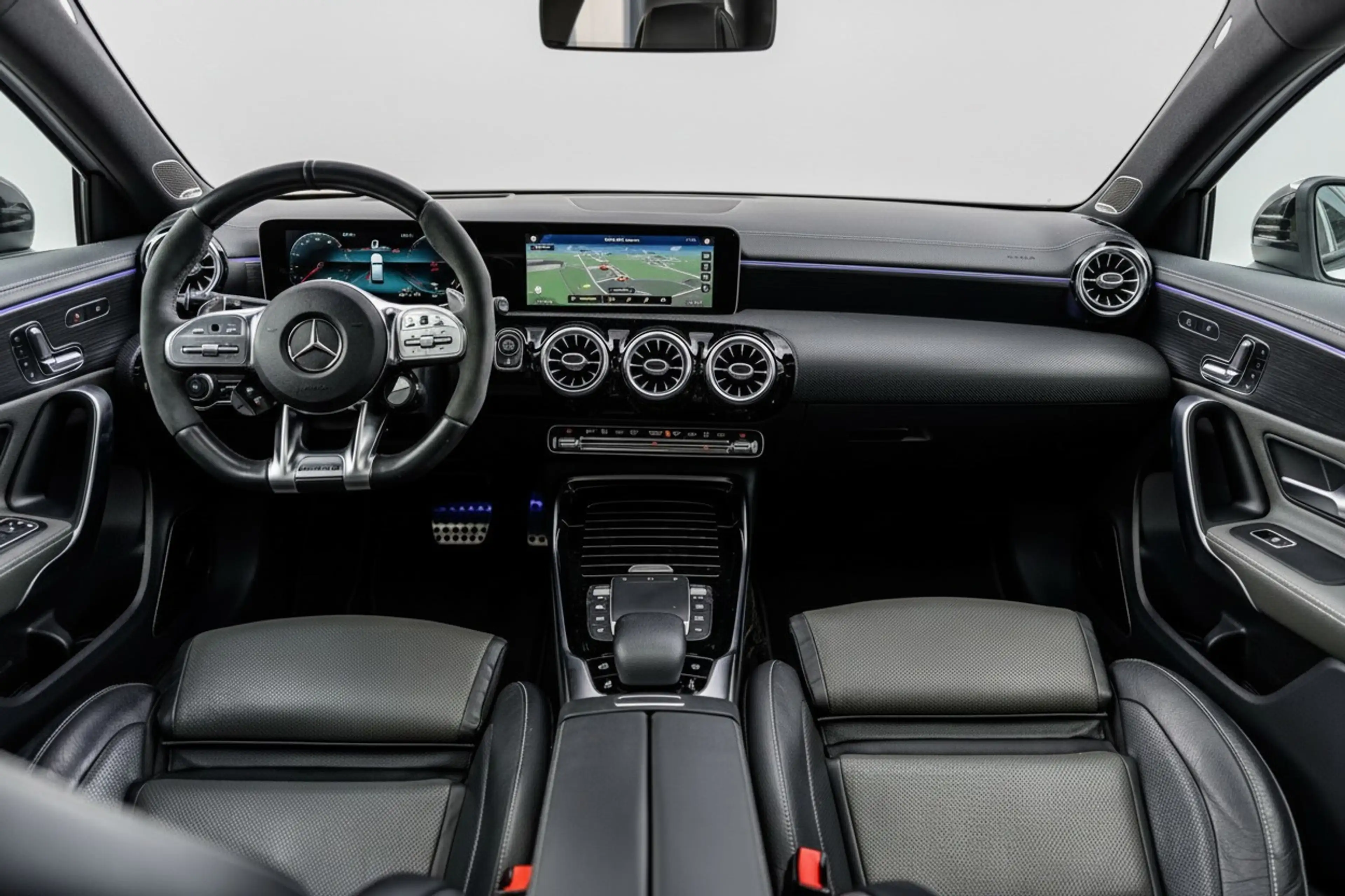 Mercedes-Benz A 45 AMG S 4MATIC+ Premium Plus/Pano/Schaalstoelen/360/HUD — photo 15