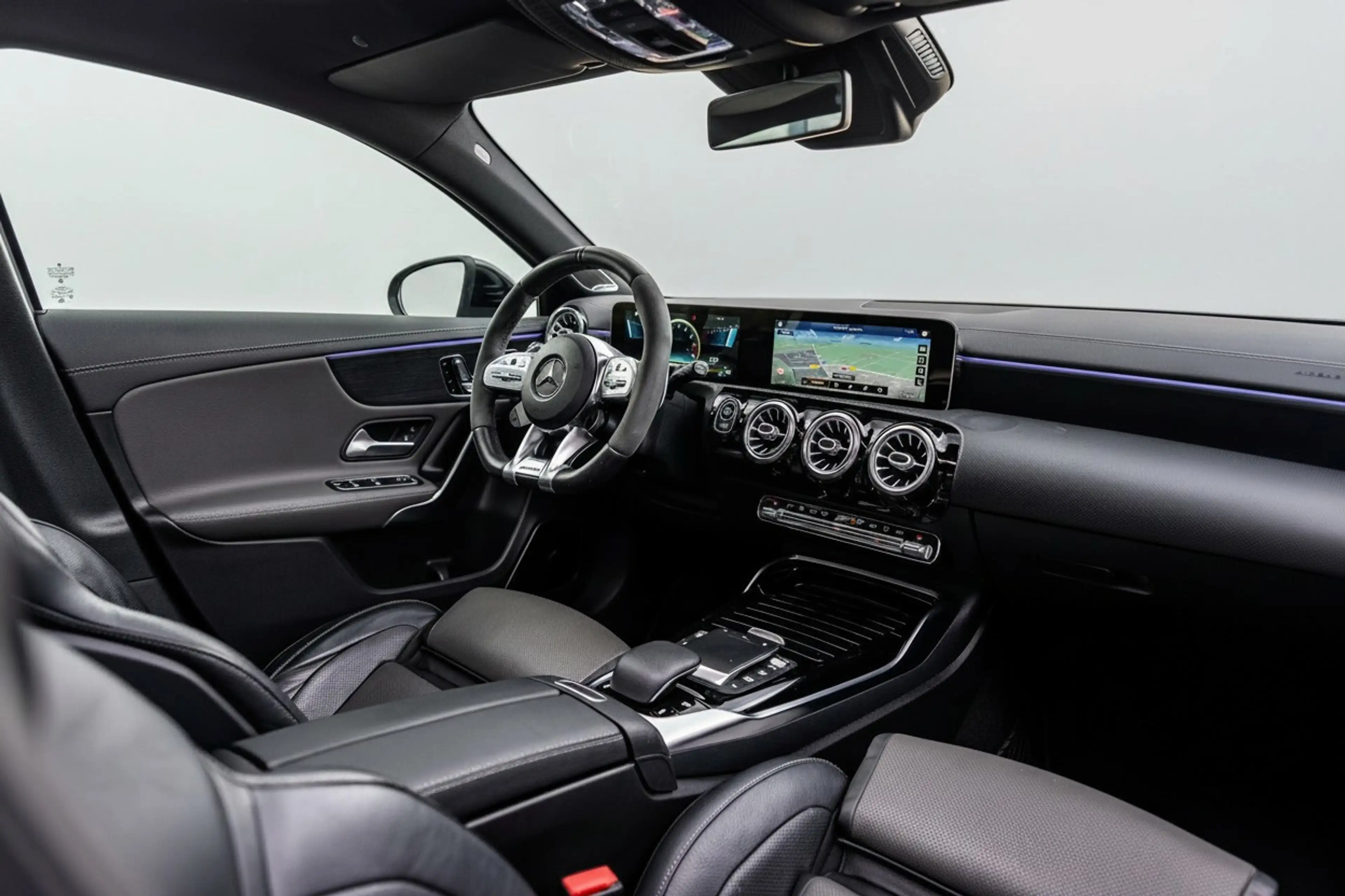 Mercedes-Benz A 45 AMG S 4MATIC+ Premium Plus/Pano/Schaalstoelen/360/HUD — photo 7