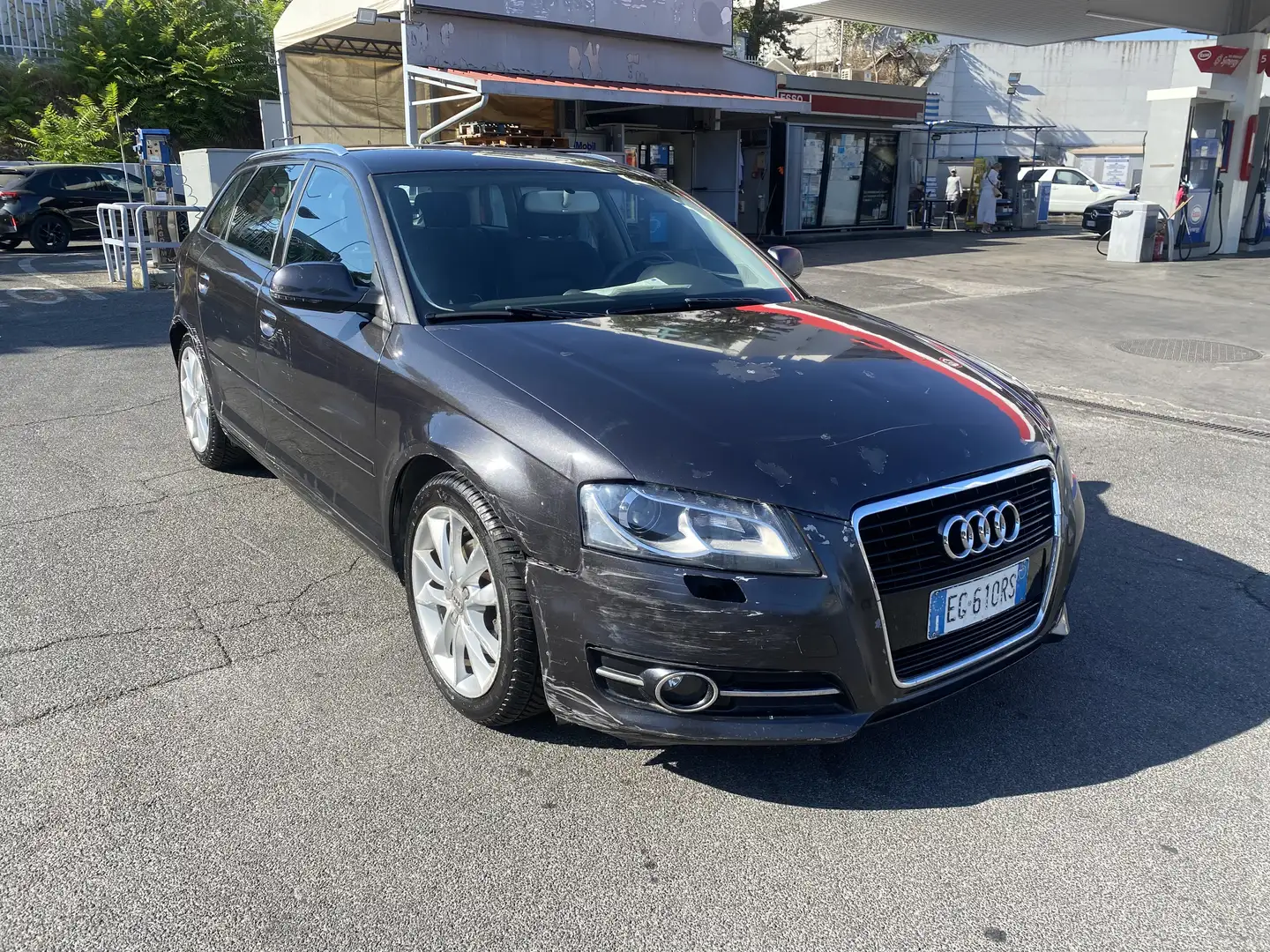 Audi A3 Sportback 1.6 tdi Ambition - 2