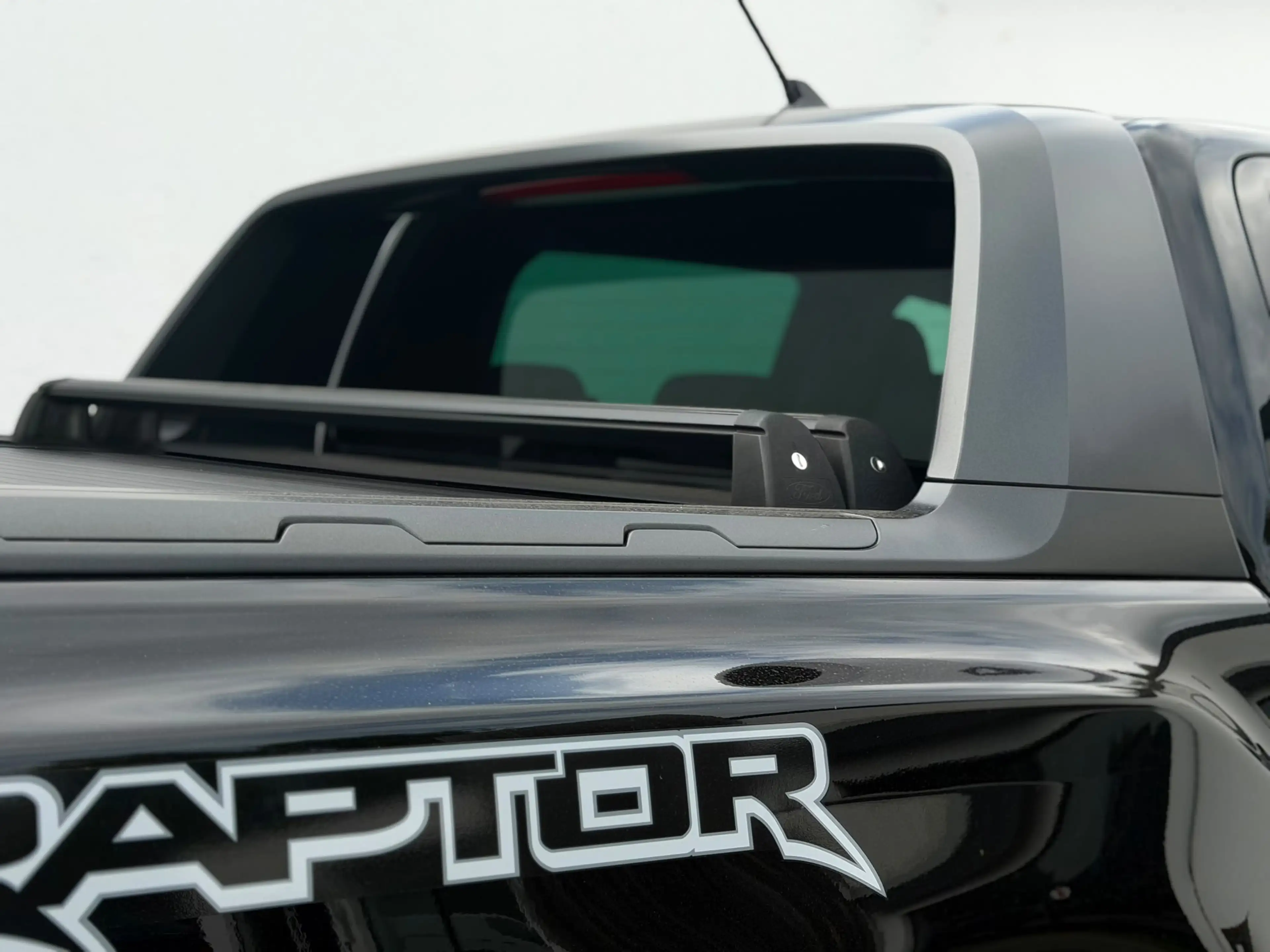 Ford Ranger Raptor — photo 8