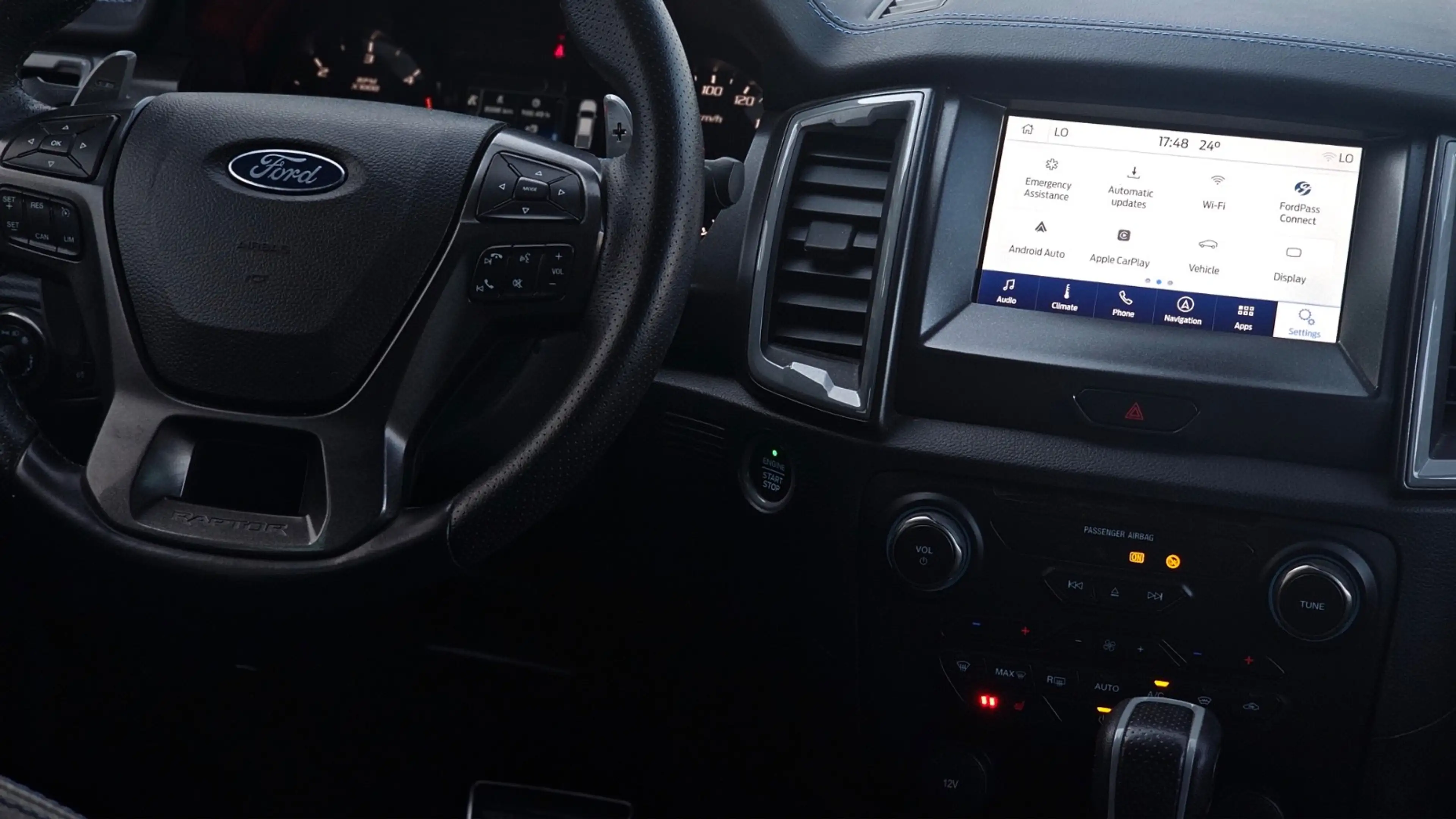 Ford Ranger Raptor — photo 9