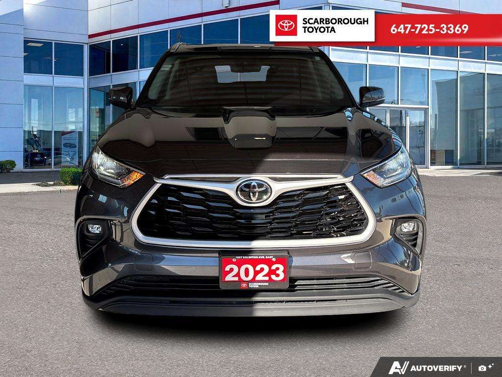 used 2023 Toyota Highlander car, priced at $34,990