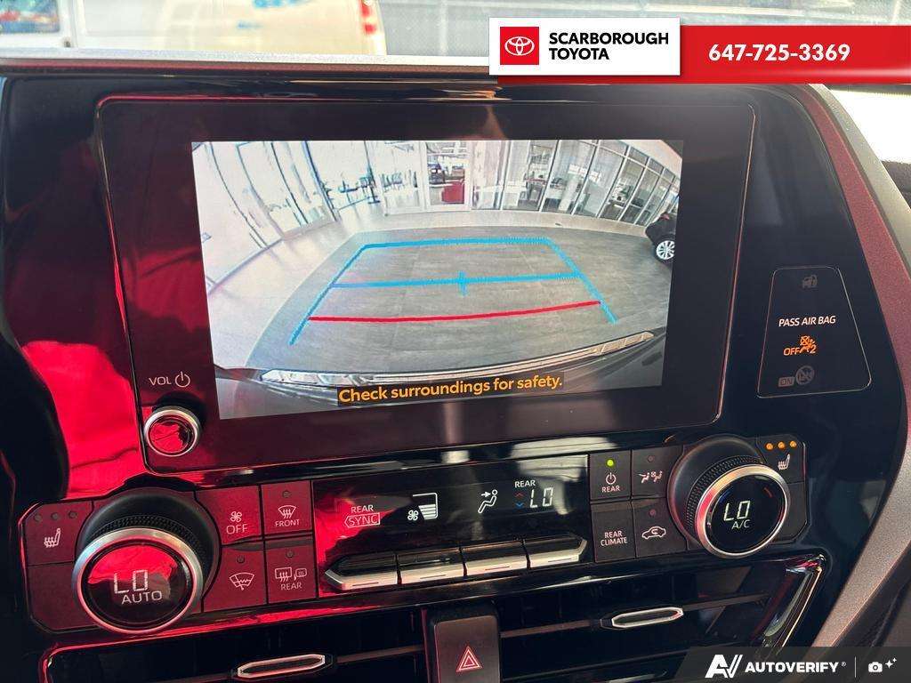used 2023 Toyota Highlander car, priced at $34,990