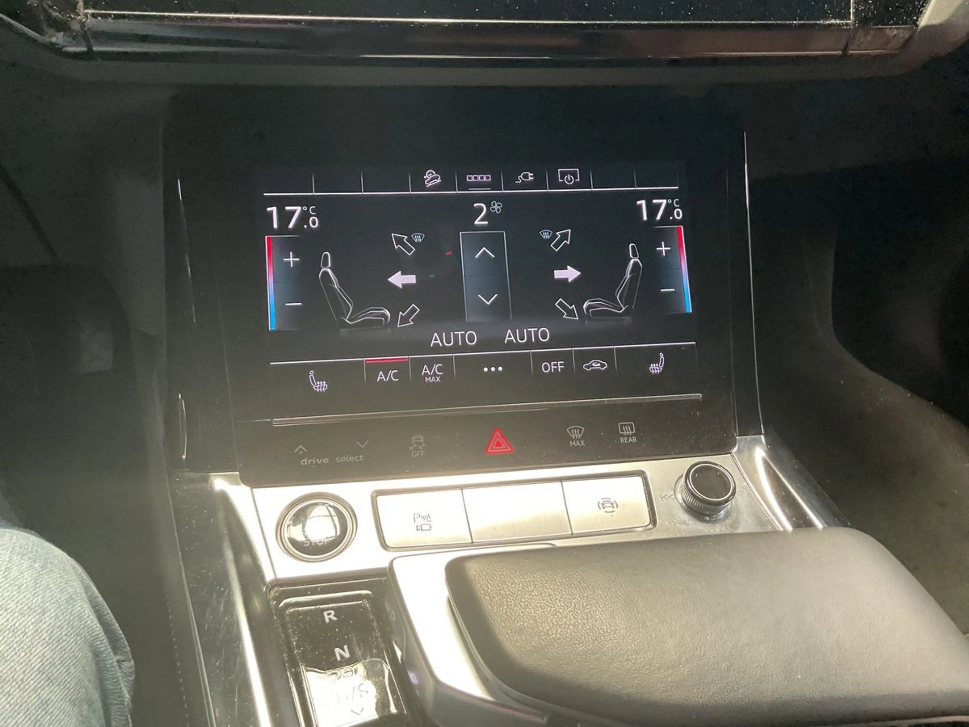 Audi Q8 e-tron 50 quattro Advanced Edition 95 kWh | SOH ..% | Cam — photo 11