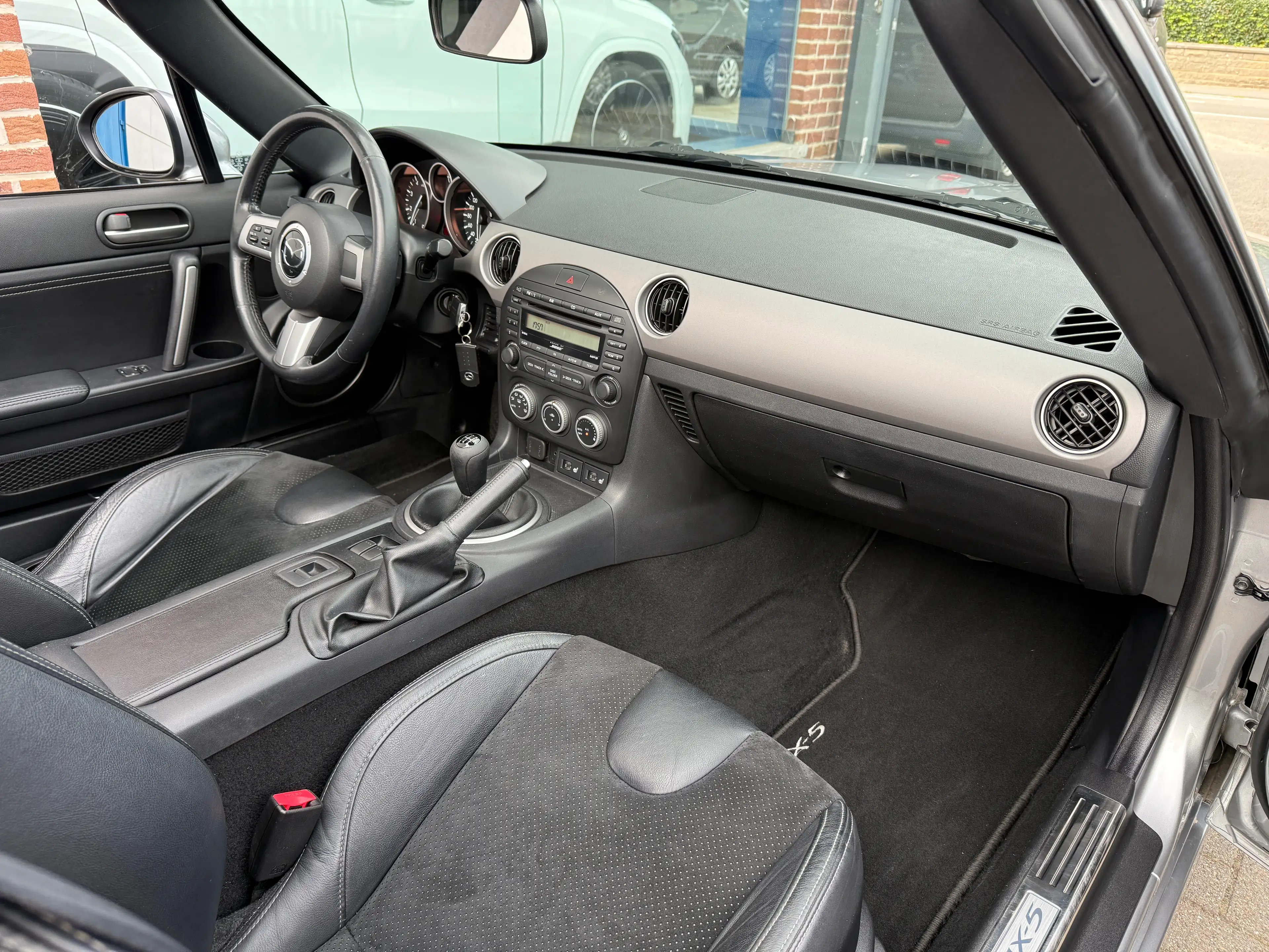 Mazda MX-5 NC 1.8i Sport Tech *Recaro *Bose — photo 15