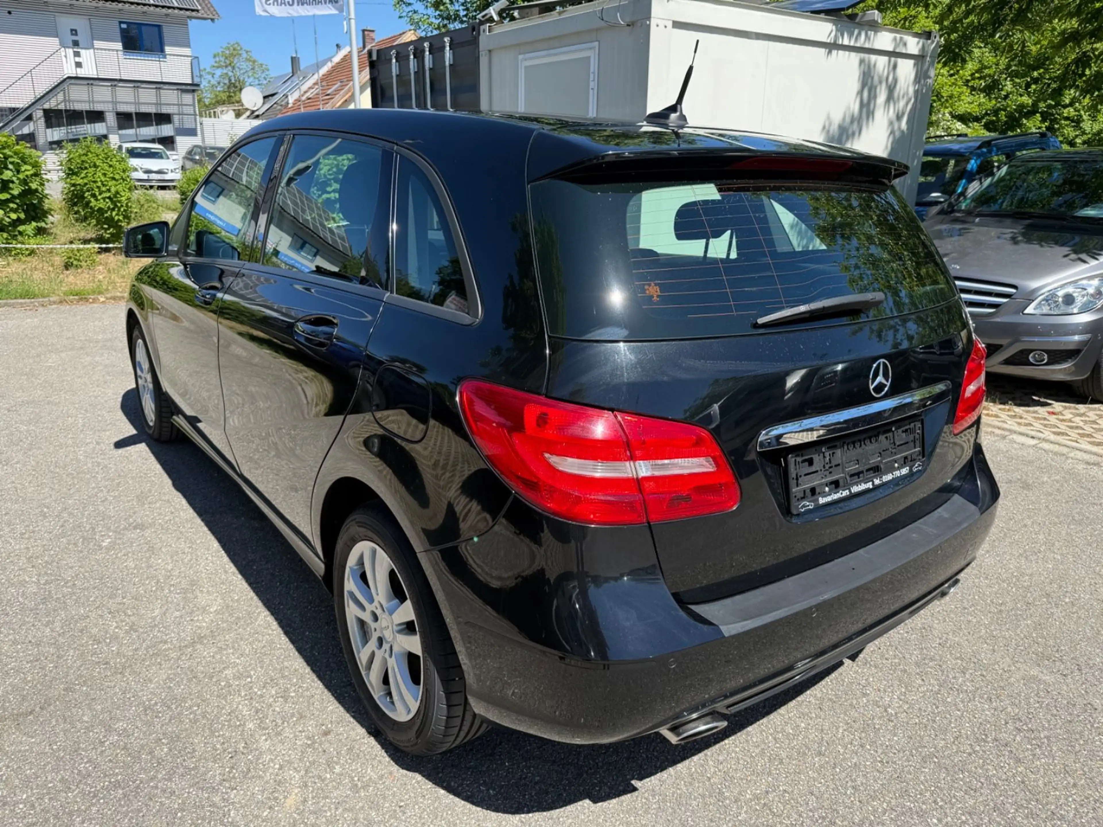 Mercedes-Benz B 220 CDI, 2. Hand, lückenl. bei Mercedes — photo 7
