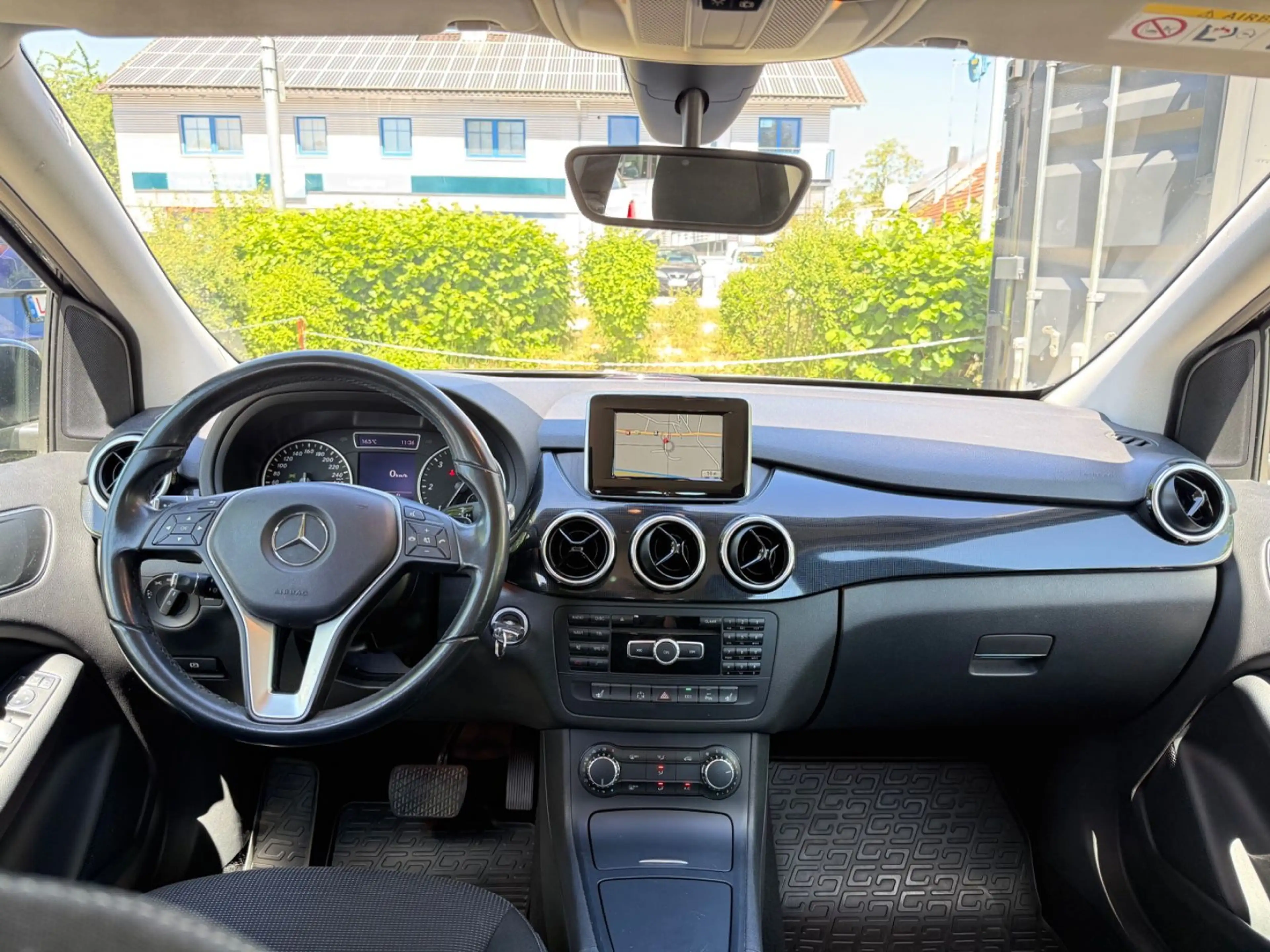 Mercedes-Benz B 220 CDI, 2. Hand, lückenl. bei Mercedes — photo 15
