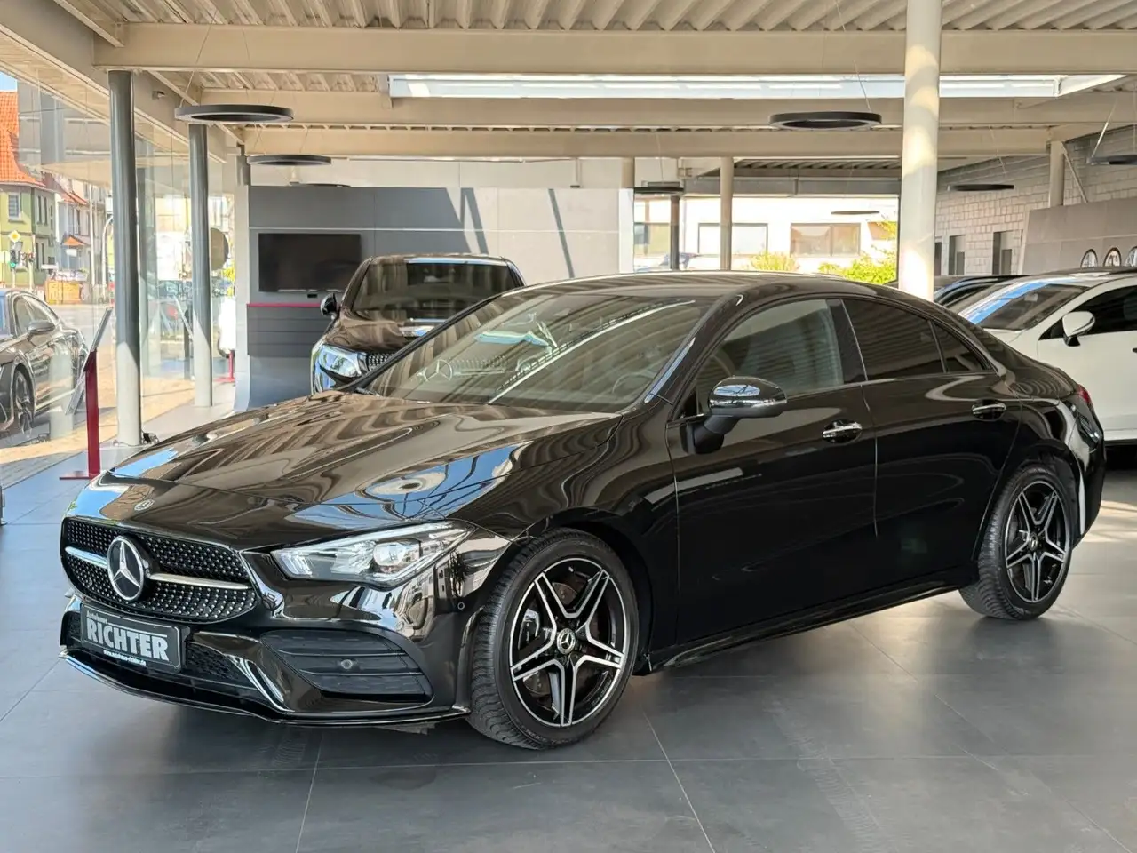 Mercedes-Benz CLA 200