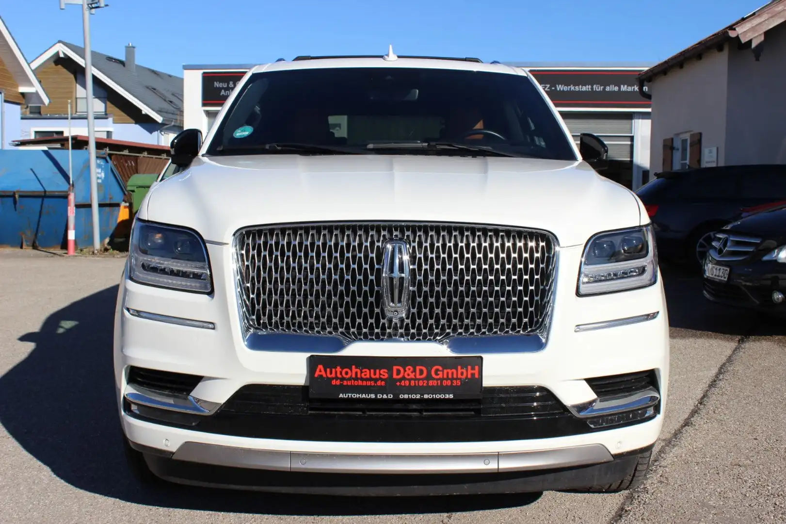 Lincoln Navigator Weiß - 2
