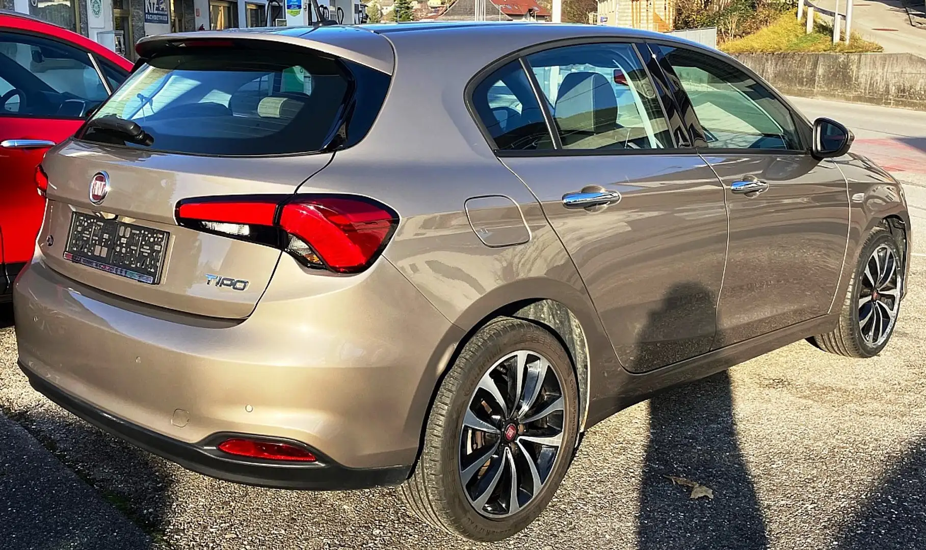 Fiat Tipo 1,6 MultiJet II 120 Lounge Beige - 2