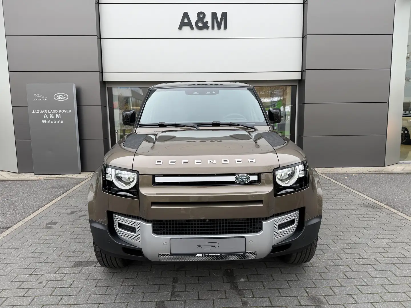 Land Rover Defender 110 D200 S AWD Auto. 25.5MY Brun - 2