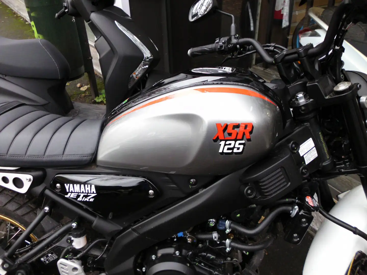 Yamaha XSR 125 Argent - 2