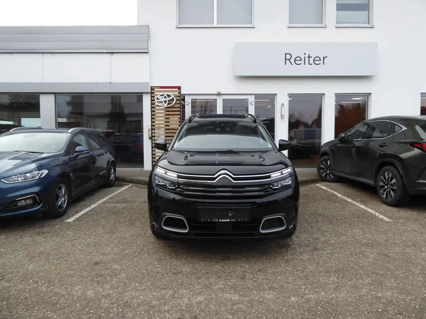 Citroen C5 Aircross Shine Schwarz - 1
