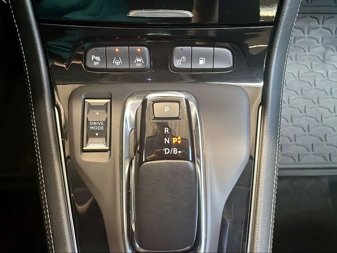 Opel Grandland Ultimate PHEV 4x4 -360° Kamera / Ergonomiesitz 17
