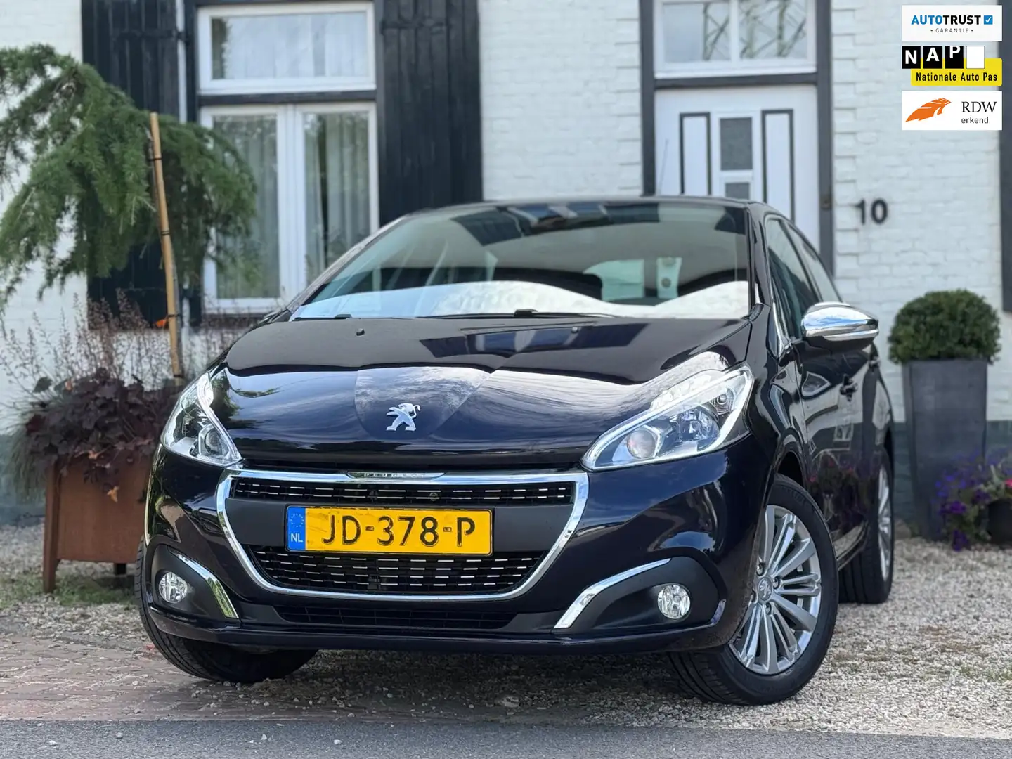Peugeot 208 1.2 PureTech Allure|Clima|Bluetooth|44DKM!|NAP|5DR Blauw - 1