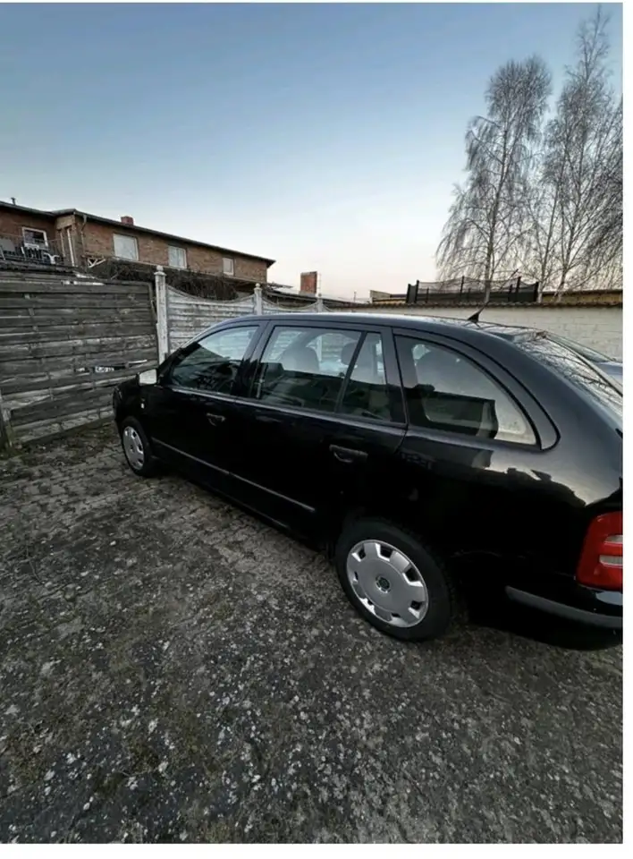 Skoda Fabia 1.4 16V Combi Comfort, foto 1