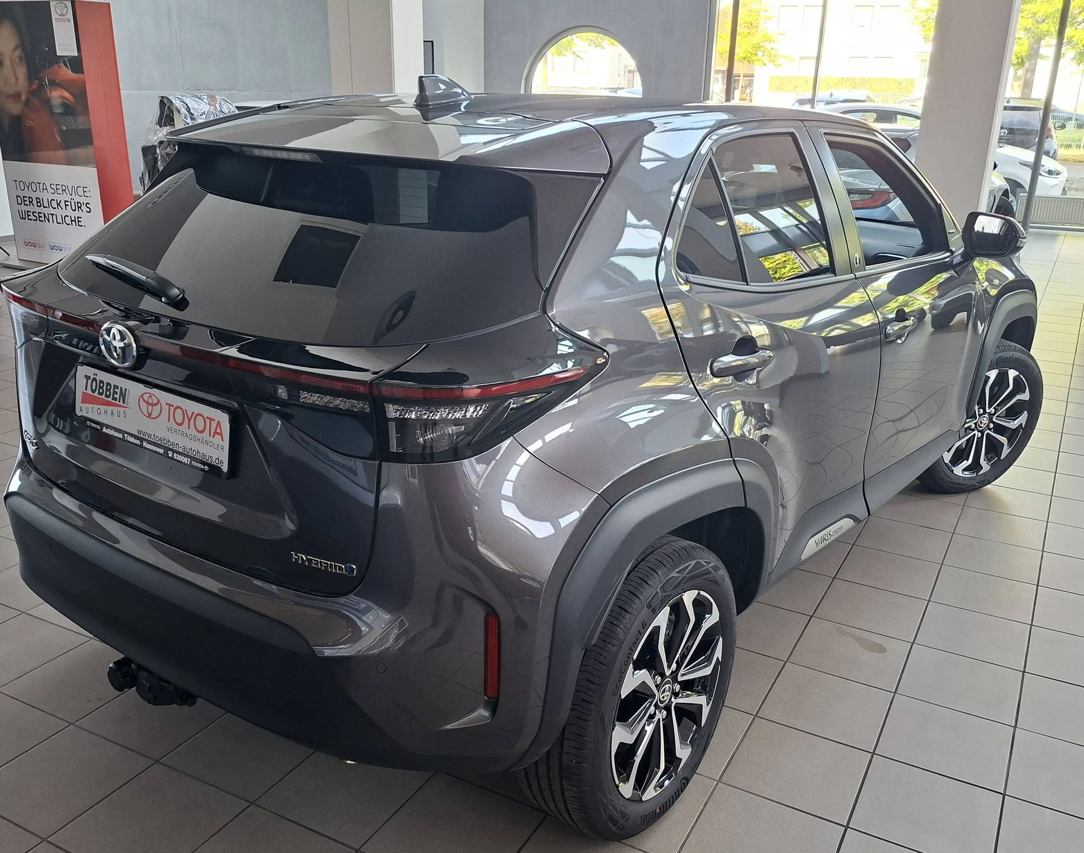 Toyota Yaris Cross Hybrid FWD Team D + WKR  + AHK + Elektr.  Heckklappe+ Safaty Paket + Garantie — photo 2