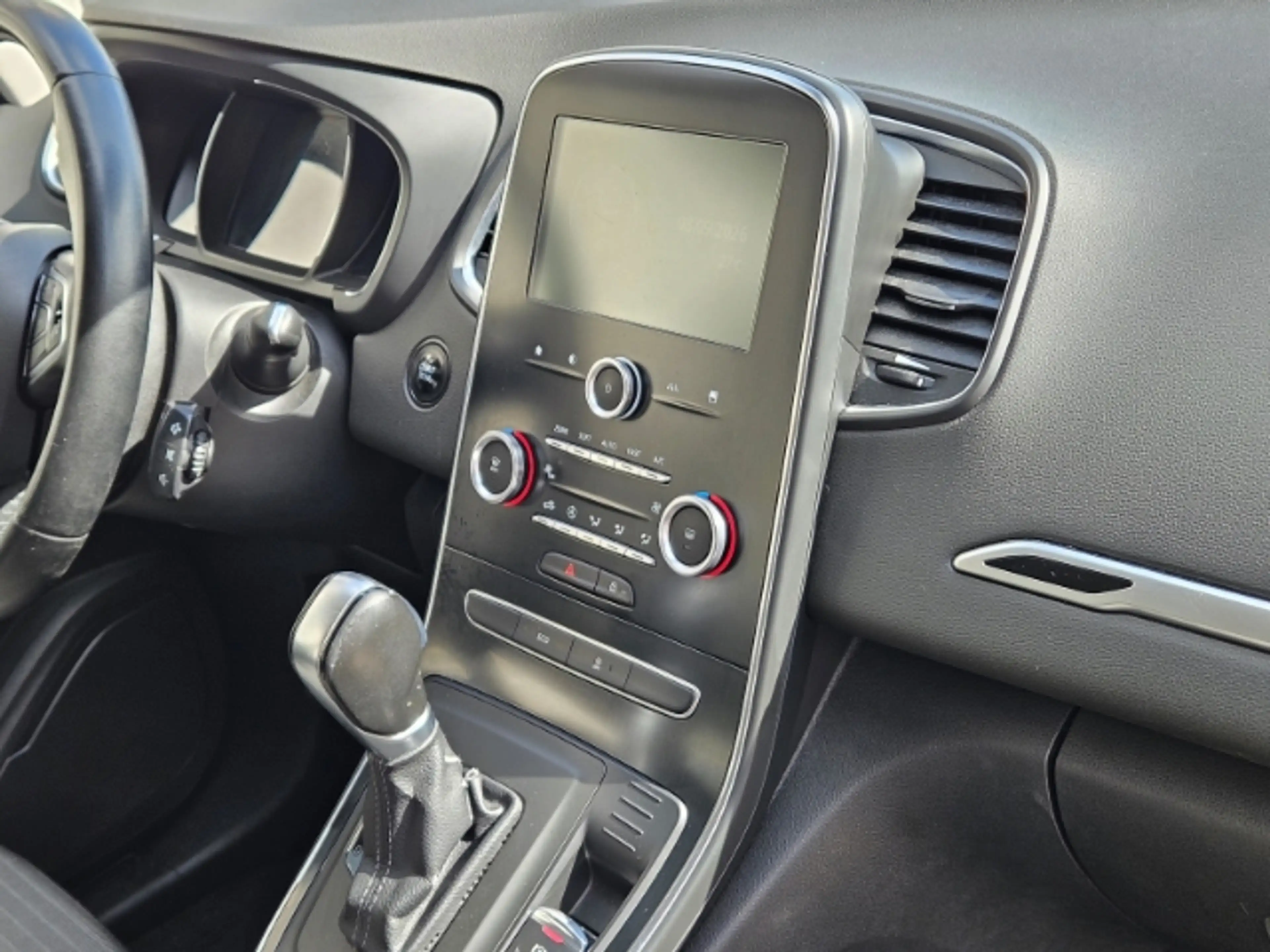 Renault Grand Scenic IV Exper.1.5 dCi Autom+Kamera+Navi — photo 9