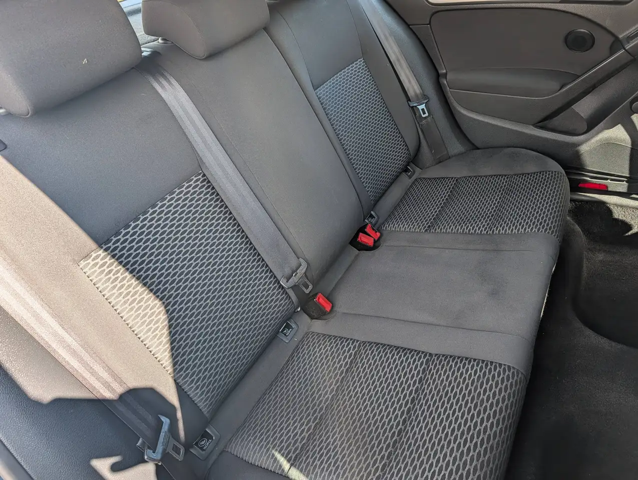 Volkswagen Golf Standard Model — photo 13