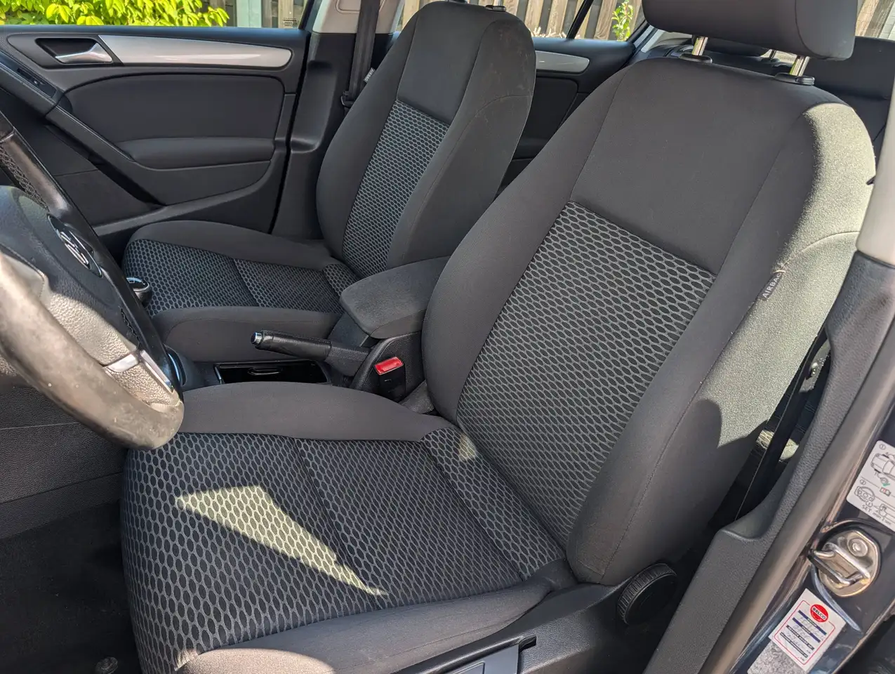 Volkswagen Golf Standard Model — photo 12