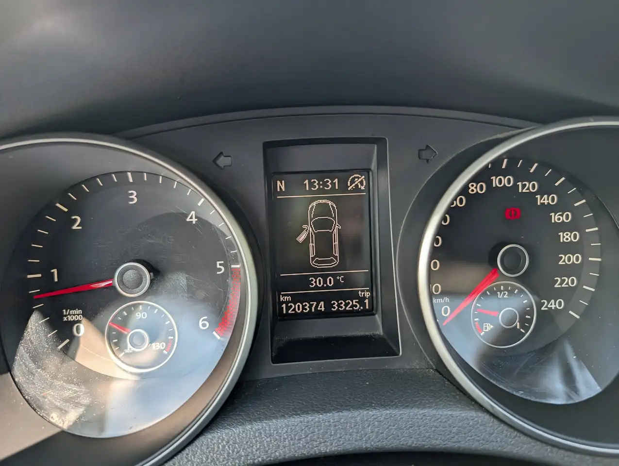 Volkswagen Golf Standard Model — photo 8