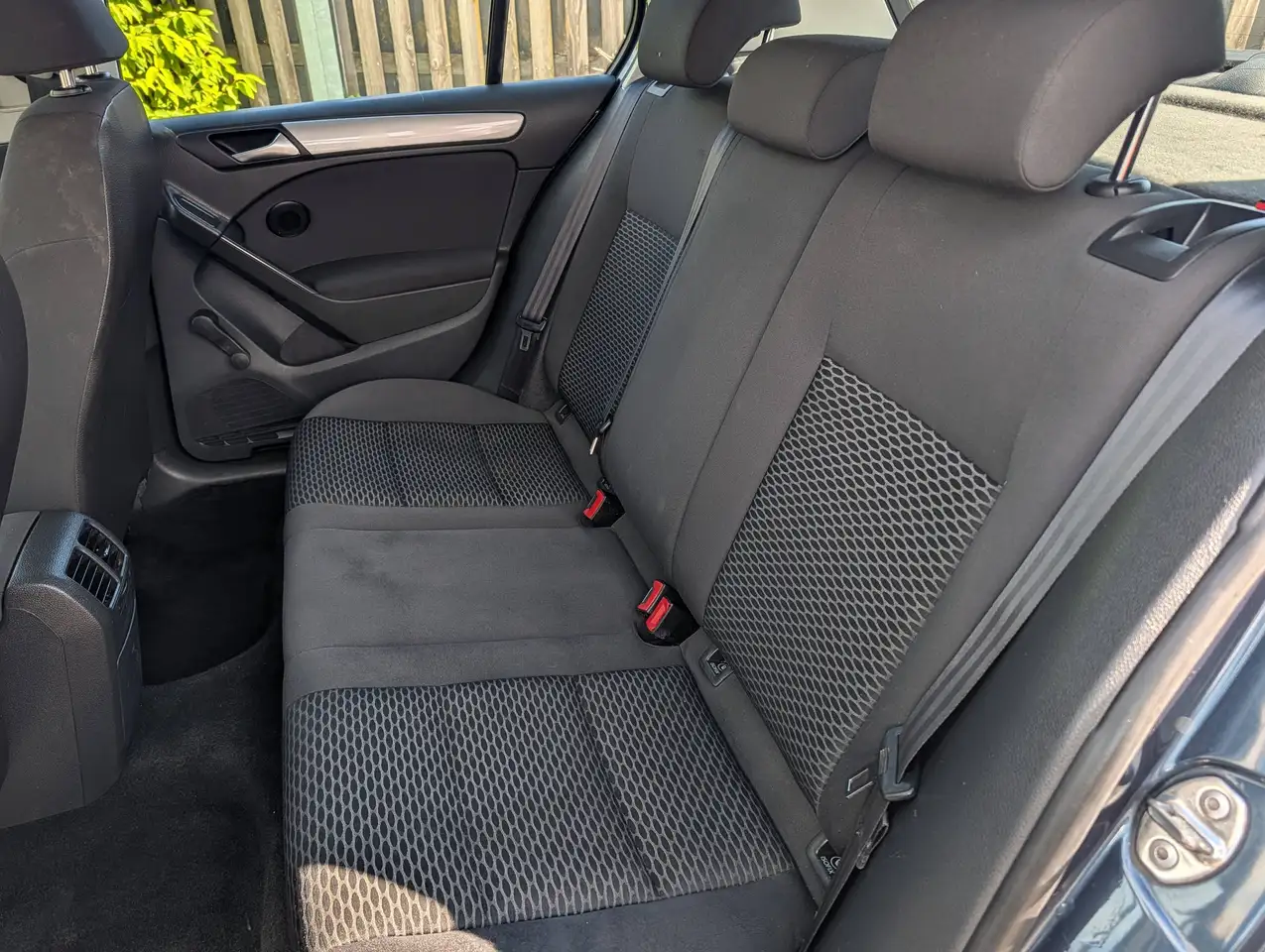 Volkswagen Golf Standard Model — photo 11