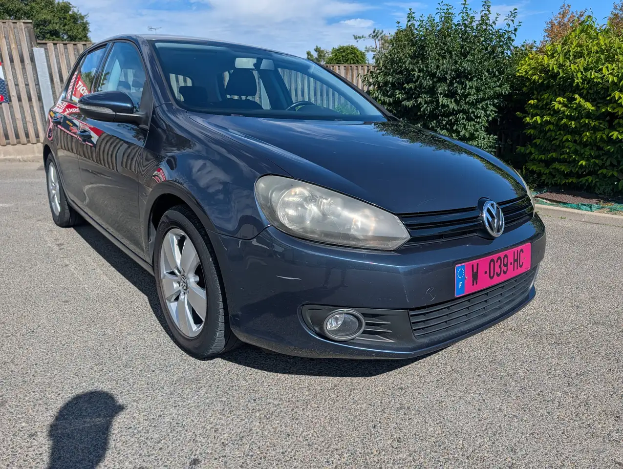 Volkswagen Golf Standard Model