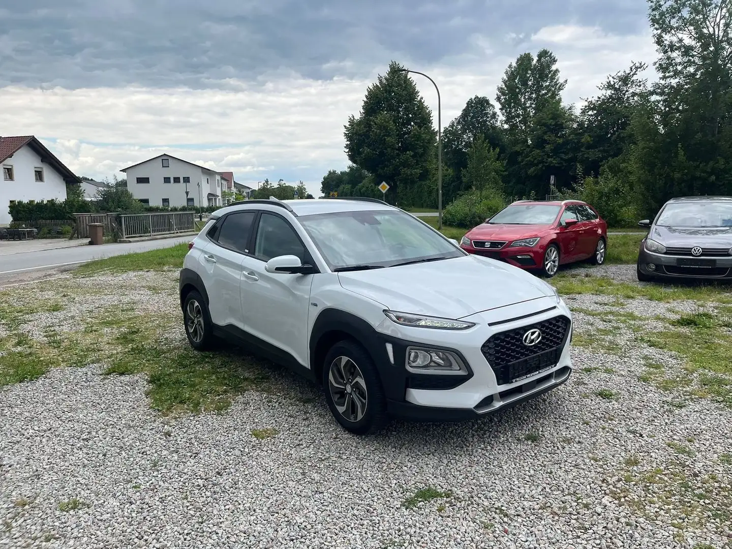 Hyundai KONA Advantage Hybrid 2WD Wit - 1