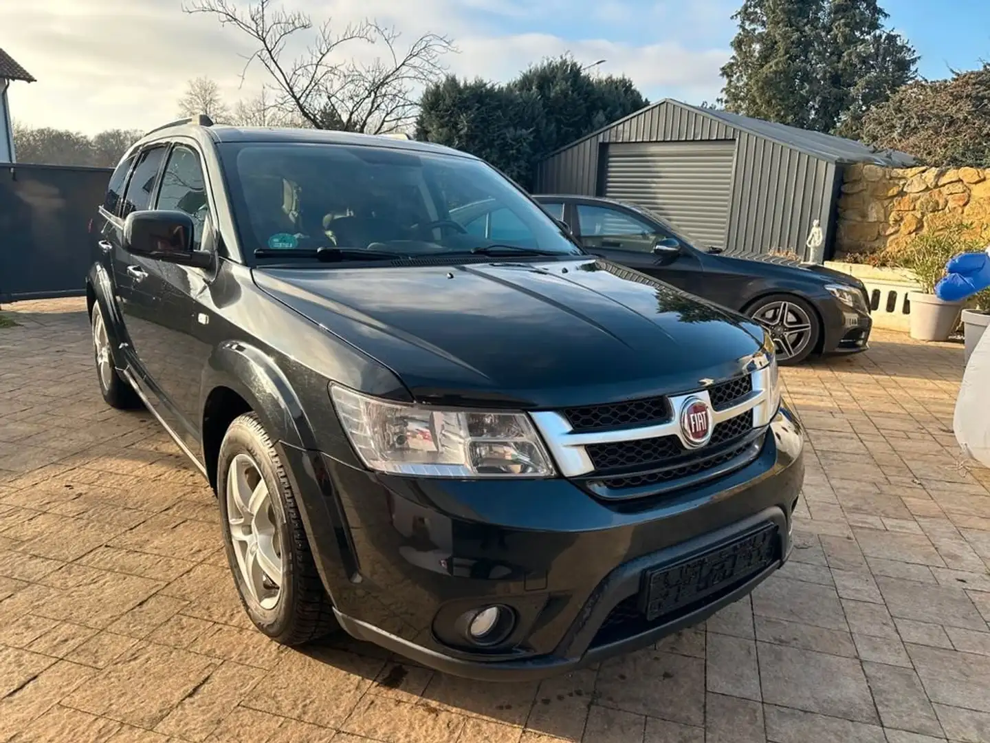 Fiat Freemont Freemont 2.4 16V VVT Automatik Lounge Czarny - 1