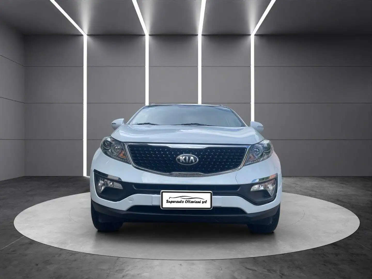 Kia Sportage 1.6 ECO GPL+ 2WD Class Bianco - 2