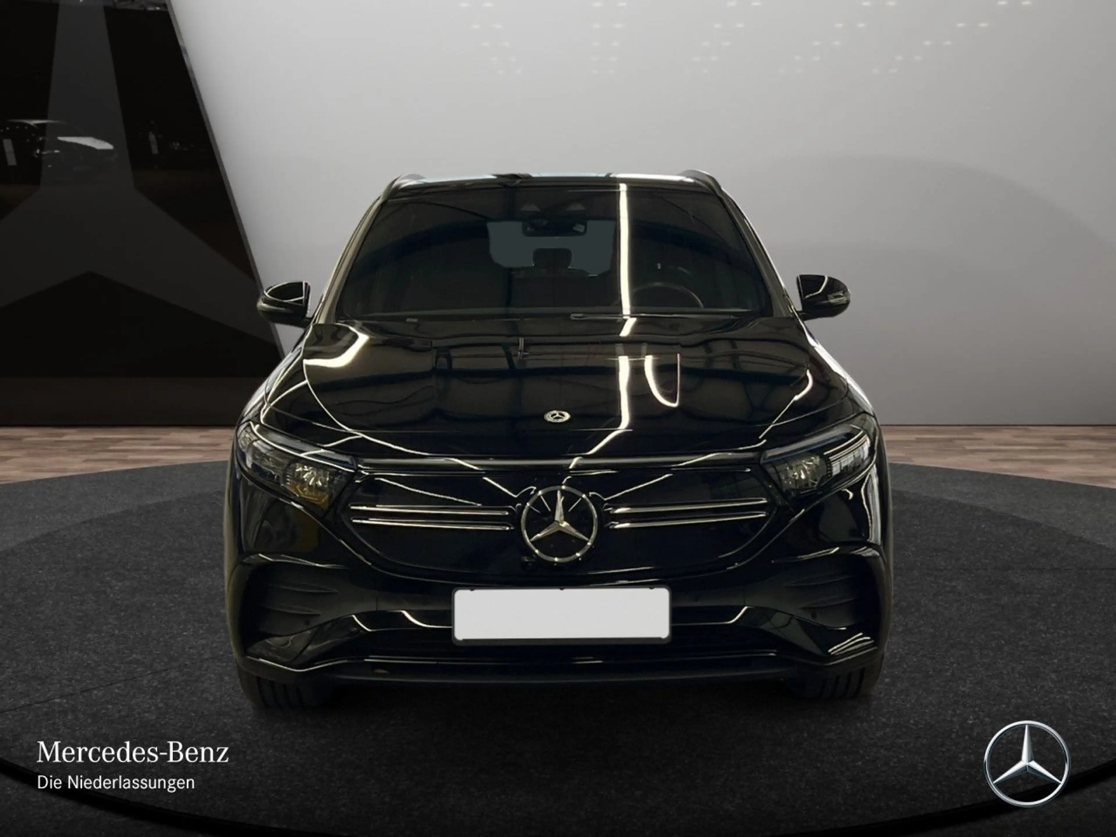 Mercedes-Benz EQA 250 AMG+NIGHT+PLUS-PAKET+360+EDW+KEYLESS — photo 3