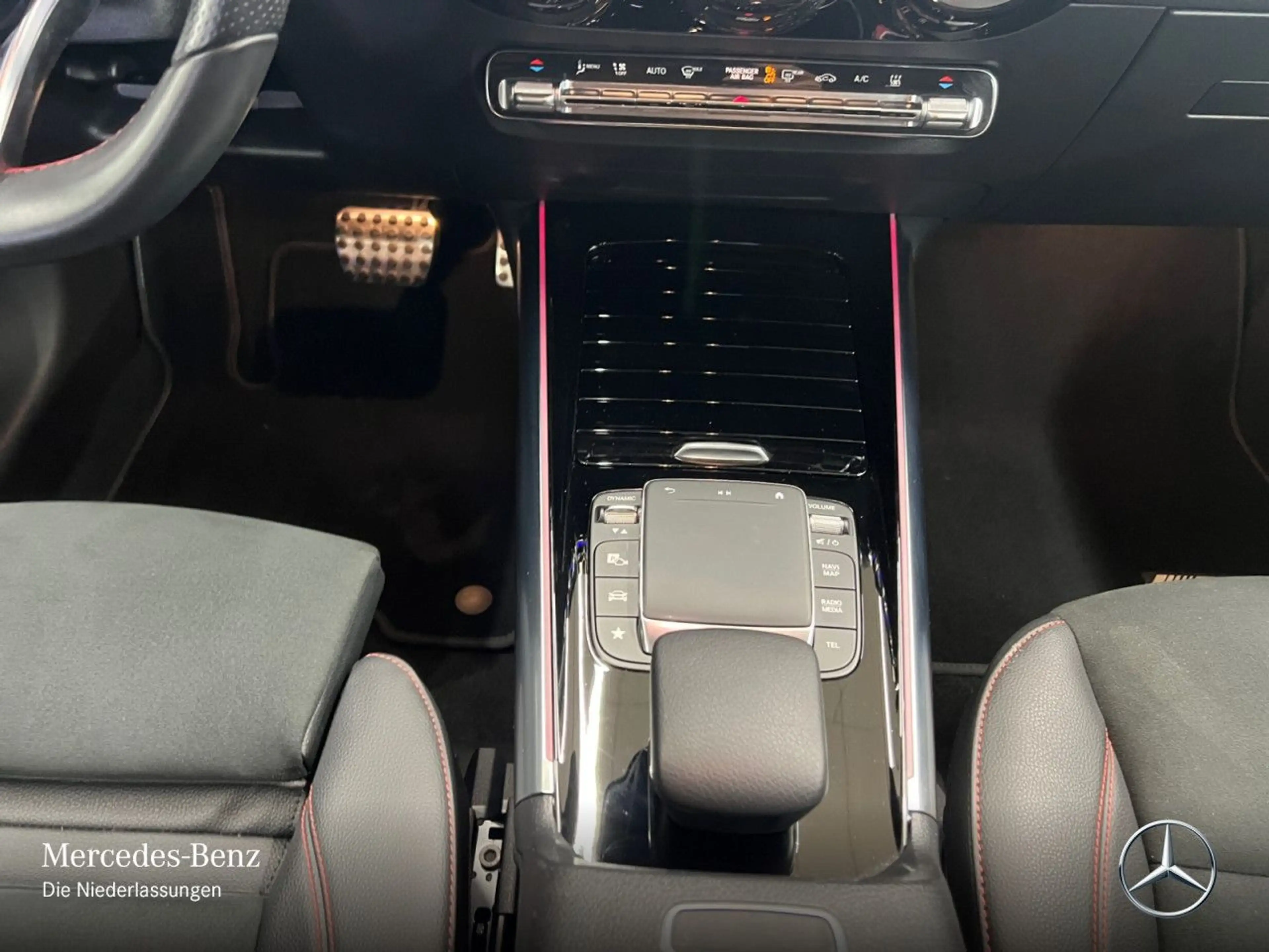 Mercedes-Benz EQA 250 AMG+NIGHT+PLUS-PAKET+360+EDW+KEYLESS — photo 15