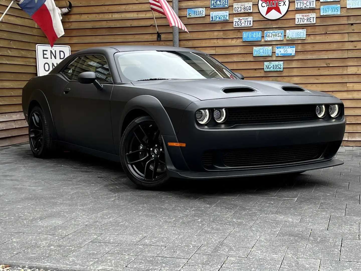 Dodge Challenger 6,4 L 392 SCAT Widebody ALL BLACK Noir - 2