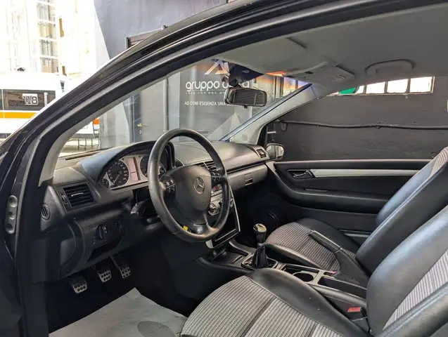 Mercedes-Benz A-Class view 8