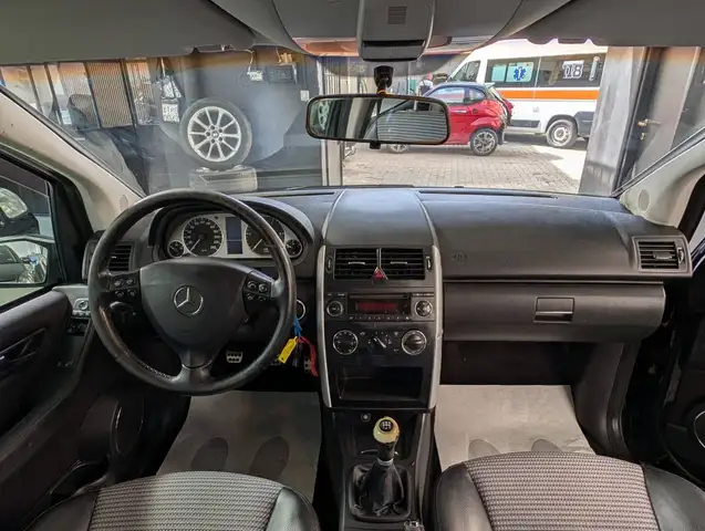 Mercedes-Benz A-Class view 7