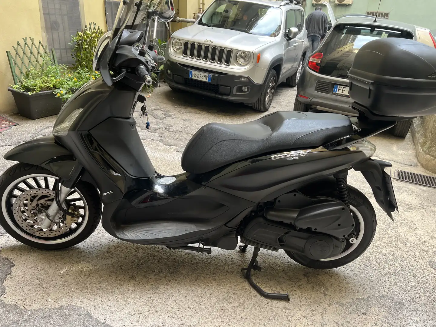 Piaggio Beverly 300 Police - 2