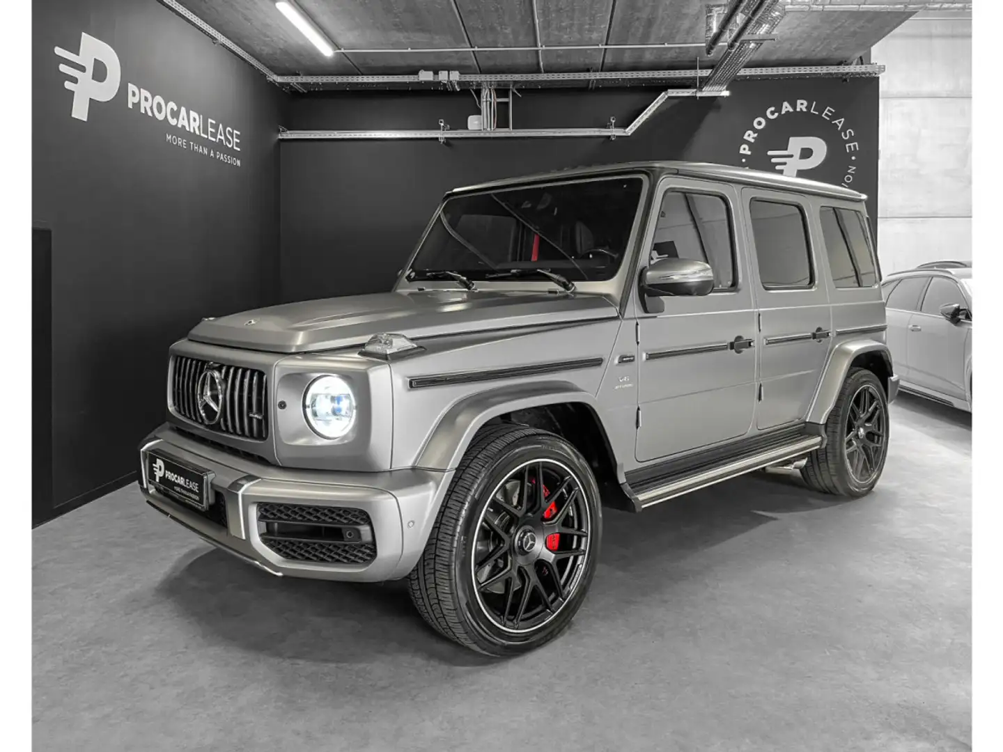Mercedes-Benz G 63 AMG G63 AMG MANUFAKTUR/22/BURMESTER/DESIGNO MAGNO/360° Grau - 1