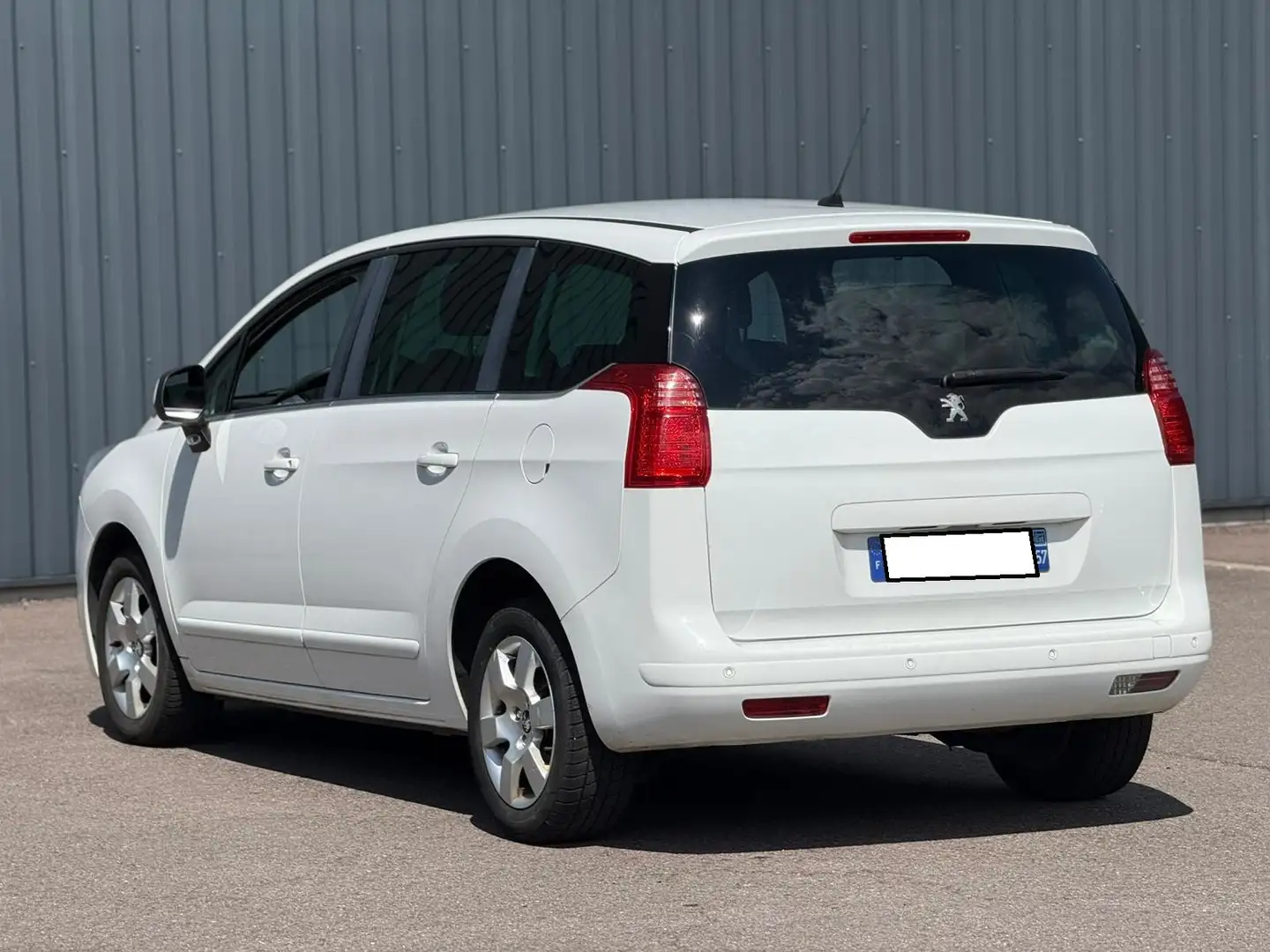 Peugeot 5008 5008 1.6 HDi 112ch FAP BMP6 Business Pack 5pl - 2