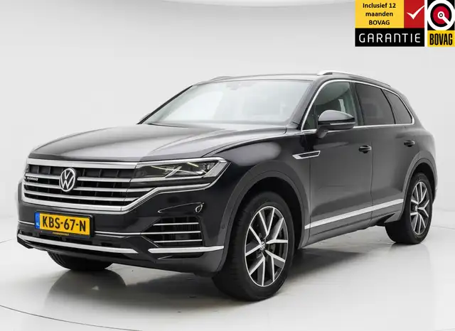 Volkswagen Touareg 3.0 TSI PHEV Elegance PANO LEER MEMORYSEATS TREKH