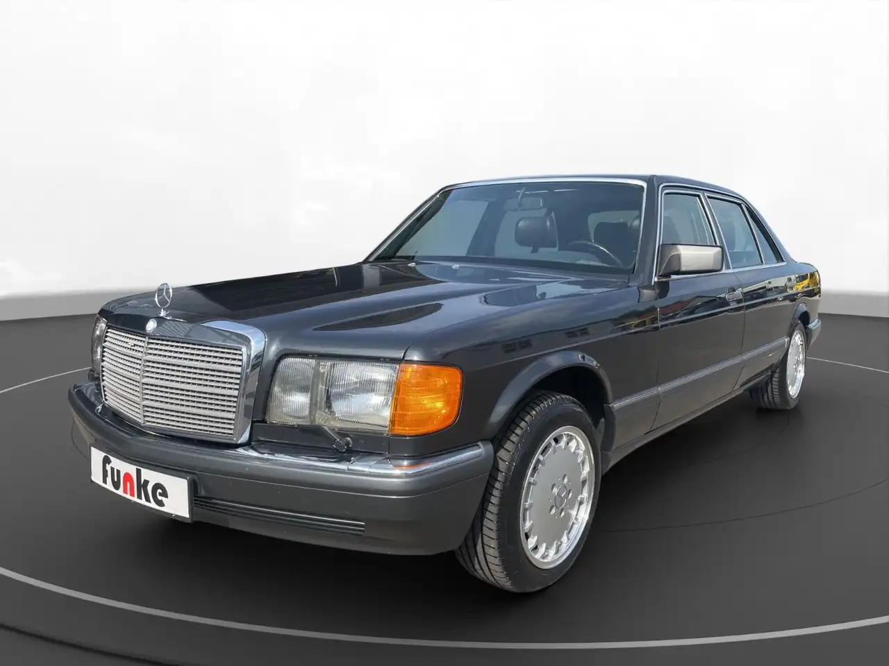 Mercedes-Benz S 560