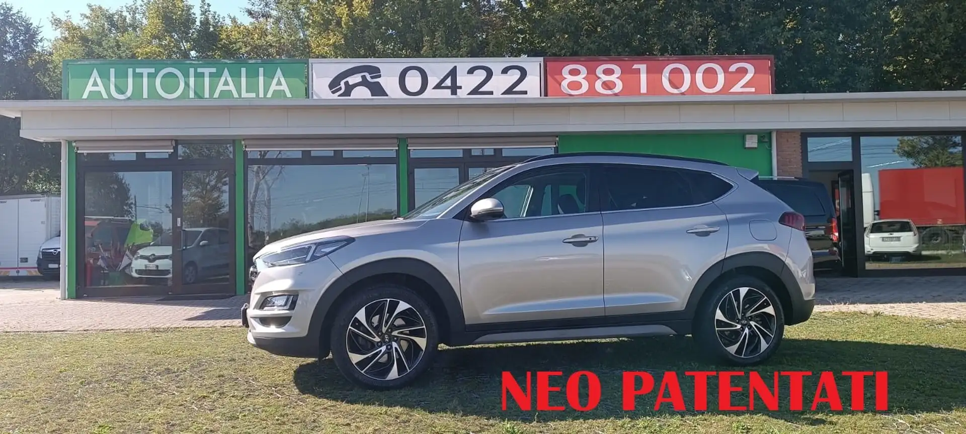 Hyundai TUCSON 1.6 CRDi 136CV 4WD DCT Exellence (100 kw) Silber - 1