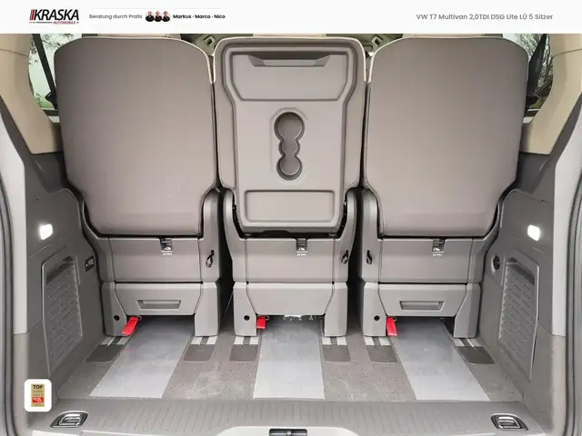 Volkswagen Multivan view 8