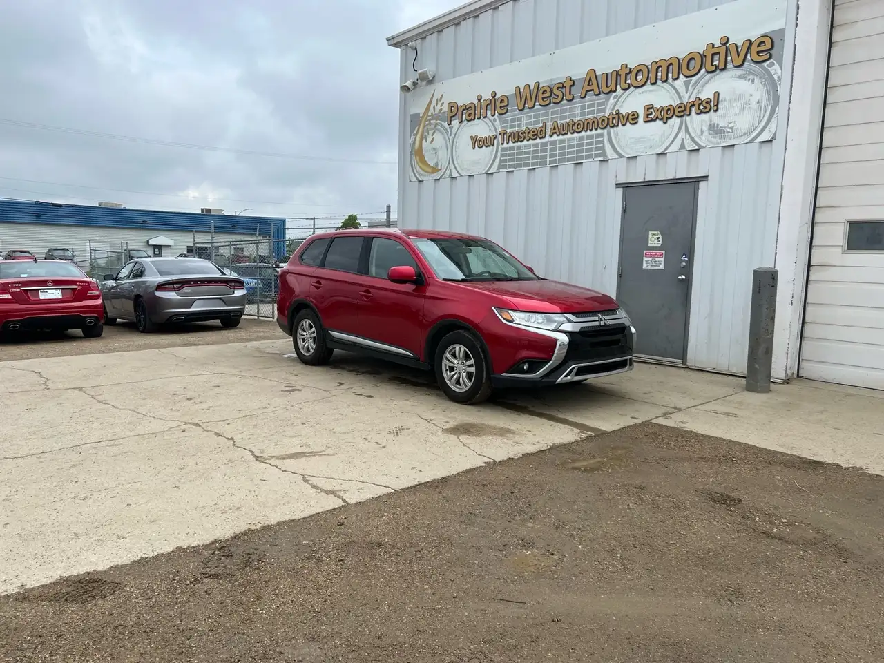 Mitsubishi Outlander photo Mitsubishi Outlander