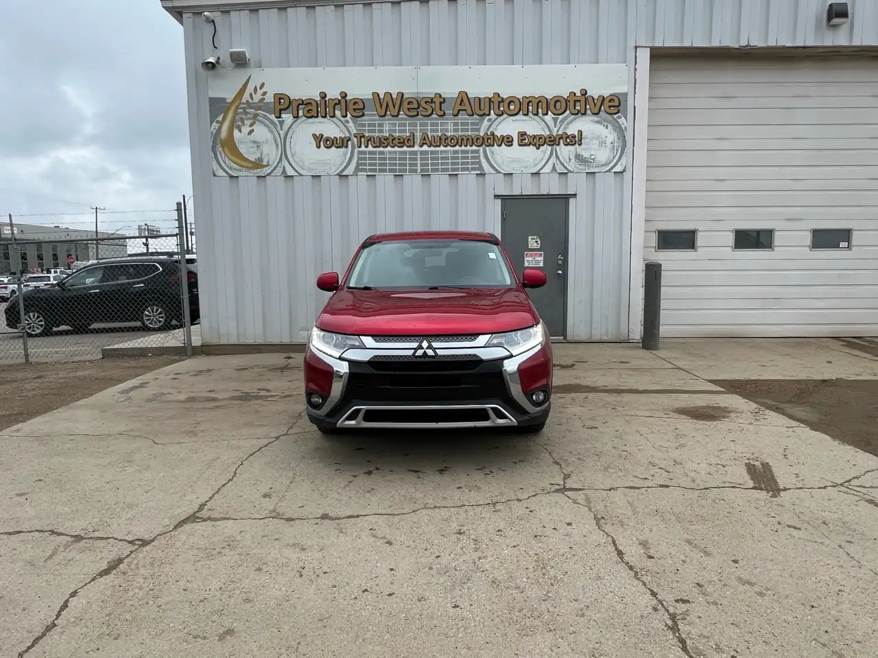 Mitsubishi Outlander photo Mitsubishi Outlander