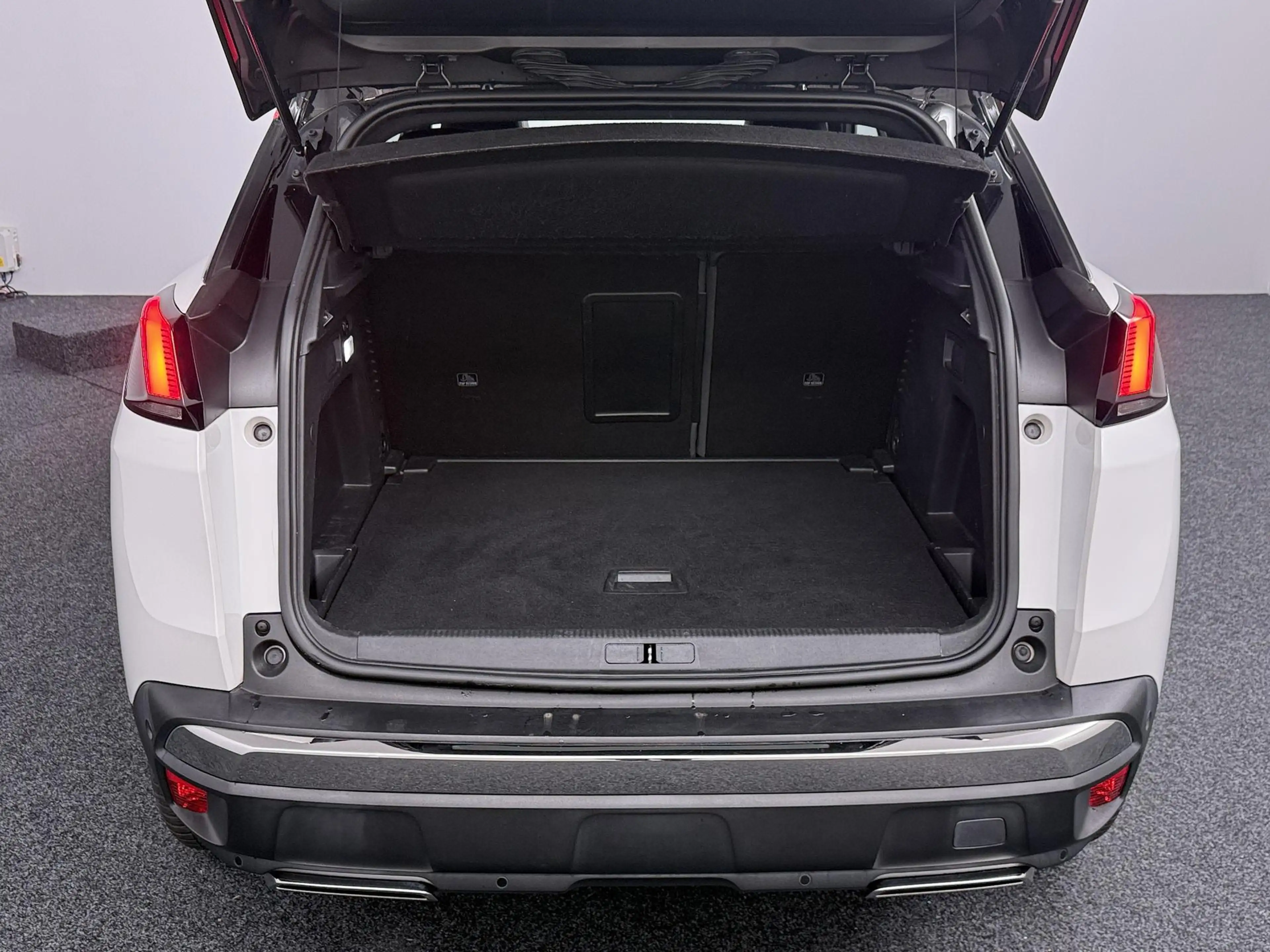 Peugeot 3008 1.2 PureTech GT Line Two Tone | Panoramadak | Foca — photo 8