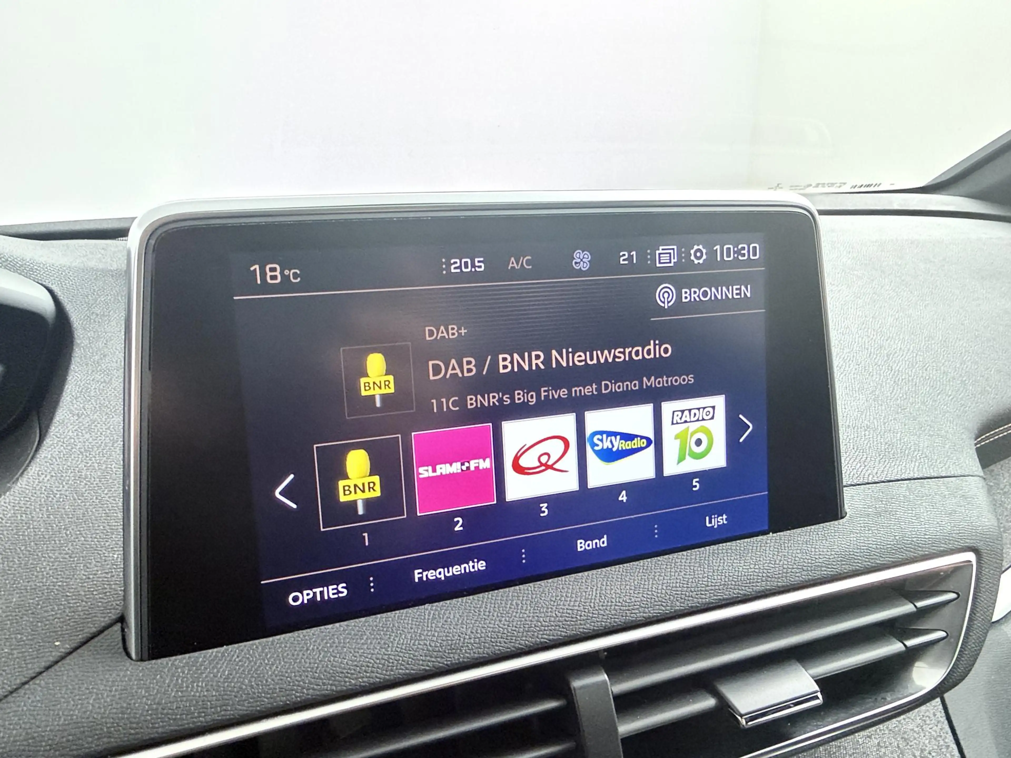 Peugeot 3008 1.2 PureTech GT Line Two Tone | Panoramadak | Foca — photo 22