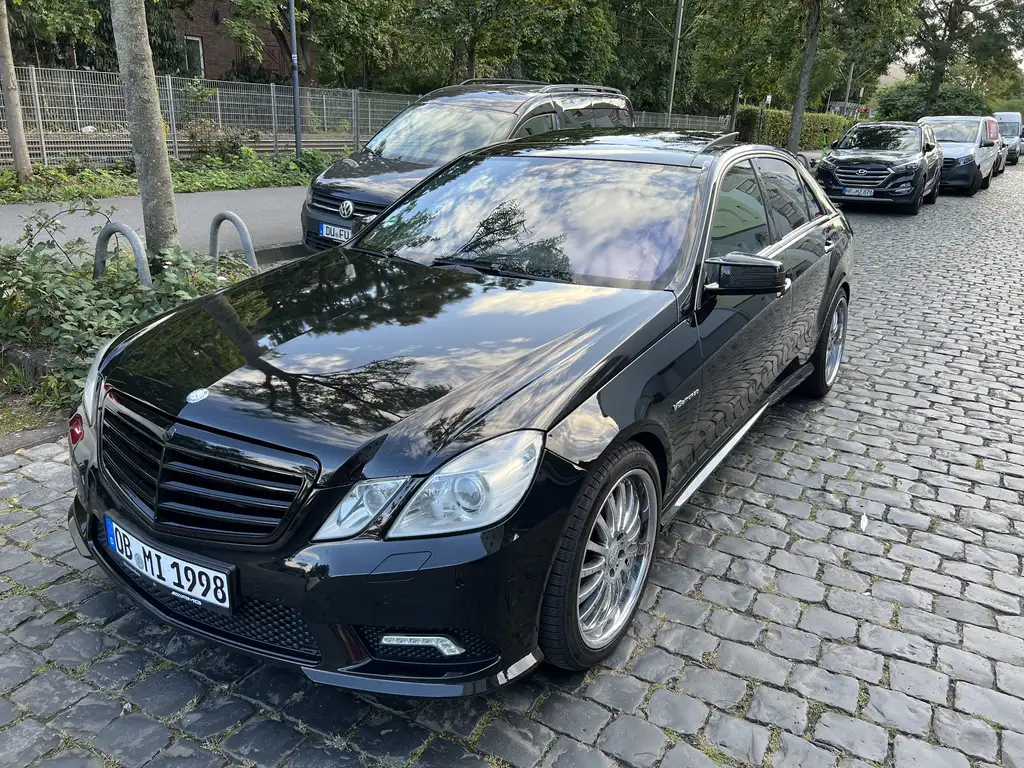 Mercedes-Benz E 500 2010 из Европы — купить под ключ