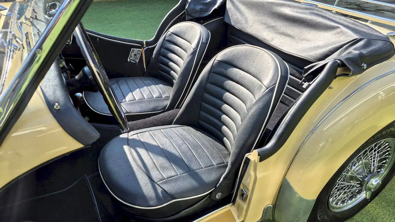 Triumph TR3A, foto 11